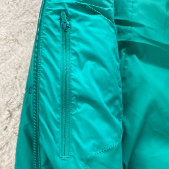 ❤️ Lululemon Wunder Puff Cropped Vest Size 6 Maldives Green NWT - Picture 8 of 10